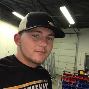 Meet your Posher, Aaron